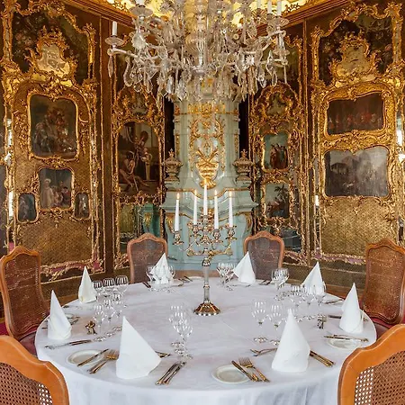 Schloss Leopoldskron Отель